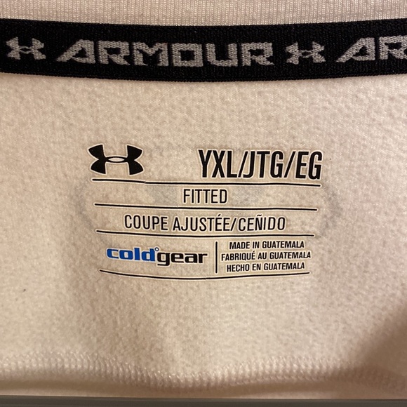 White long sleeve Under Armour cold gear compression shirt - Picture 3 of 3